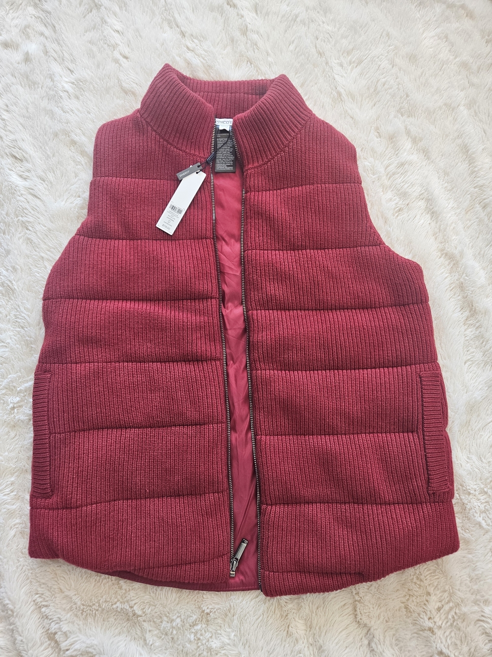 NWT Chico's Zenergy Luxe Mix Puffer Vest Red Allure Size 0 (S/4) Cashmere Blend